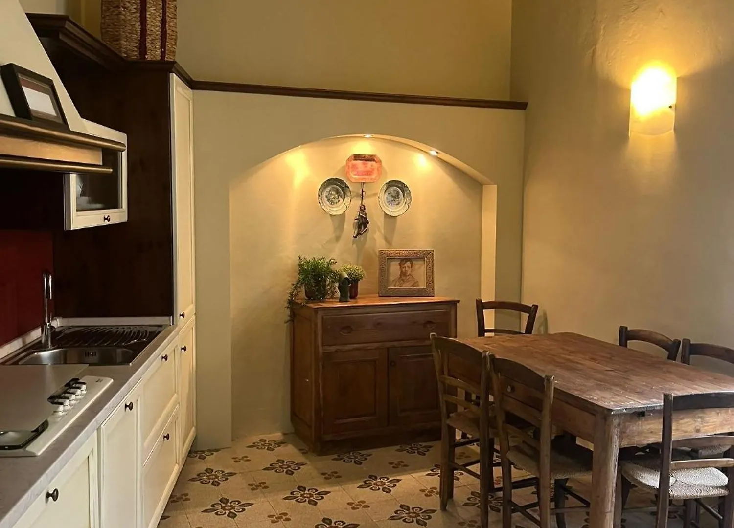 La Maison De Mavi Firenze 0*,